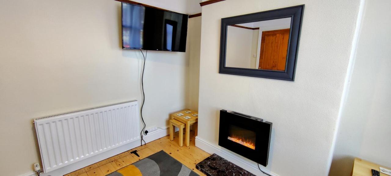 Rhubarb Terrace On The Coast - Sleeps 1-6 Villa Colwyn Bay Luaran gambar