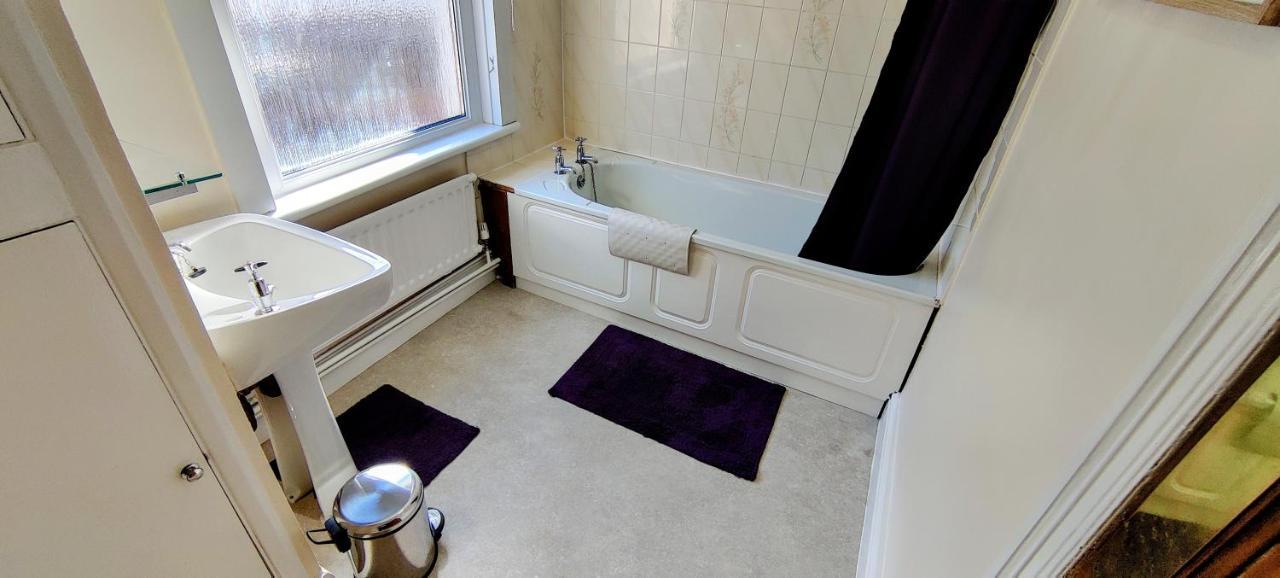 Rhubarb Terrace On The Coast - Sleeps 1-6 Villa Colwyn Bay Luaran gambar