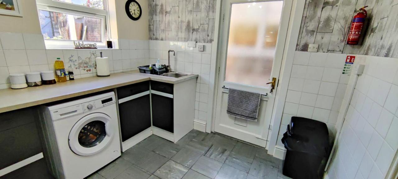 Rhubarb Terrace On The Coast - Sleeps 1-6 Villa Colwyn Bay Luaran gambar
