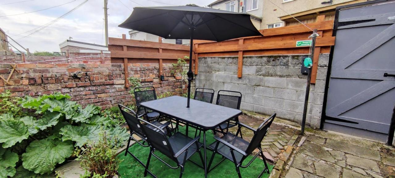 Rhubarb Terrace On The Coast - Sleeps 1-6 Villa Colwyn Bay Luaran gambar